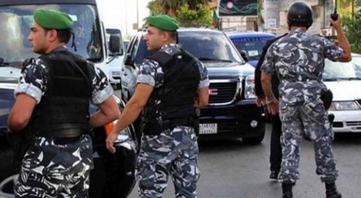 بالجرم "المشهود" قوى "الأمن اللبنانية" تعتقل أبا يبيع ابنه