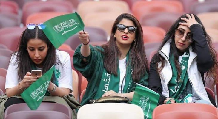 نساء سعوديات في مبارايات كرة القدم
