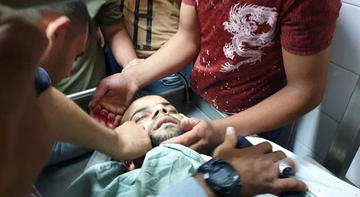 بالصور: شهيدان وإصابة آخر جراء قصف إسرائيلي شرق خانيونس