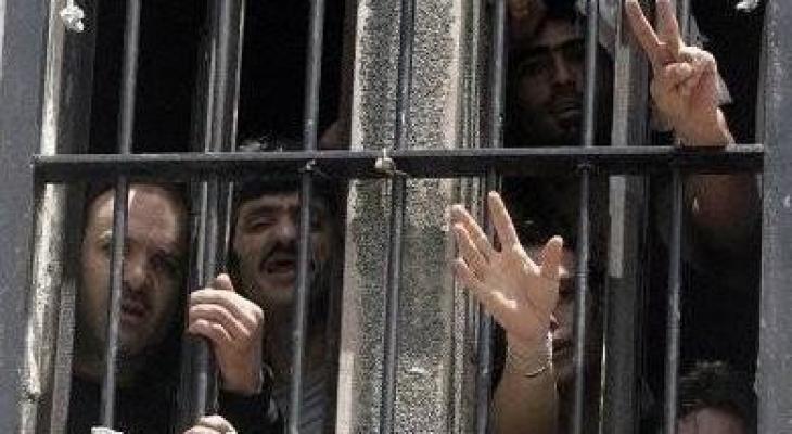 صحيفة الحياة العربية الجزائرية تمنح الأسرى داخل سجون الاحتلال صفحتين يومياً