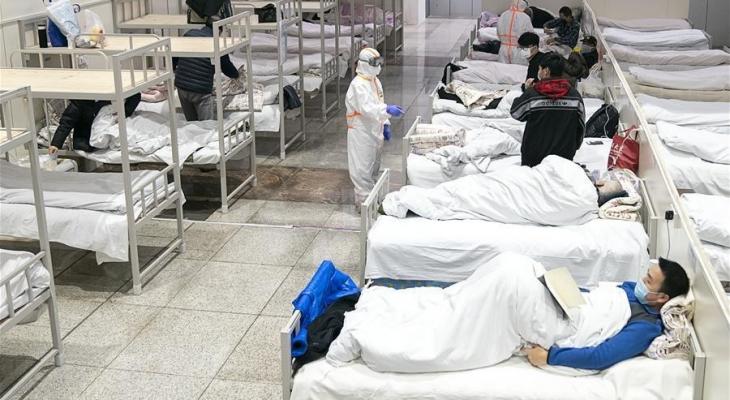 آلاف المصابين بفيروس "كورونا" يُغادرون المشافي الصينية بعد تعافيهم من المرض