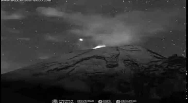 بالفيديو:  طبق من الجحيم "صحن طائر" ينطلق من بركان في المكسيك