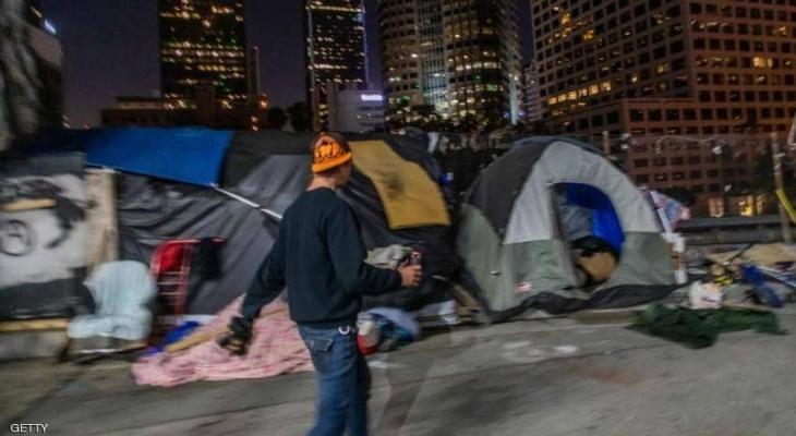 كاليفورنيا: رجل يسمم عشرات "المشردين" لتصوير ردة فعلهم
