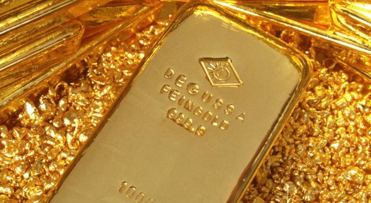الذهب: يقفز لمستويات قياسية وسط هبوط الدولار