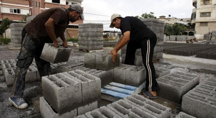 اقتصاد غزة تحذّر التجار من التلاعب بأسعار الإسمنت ومواد البناء