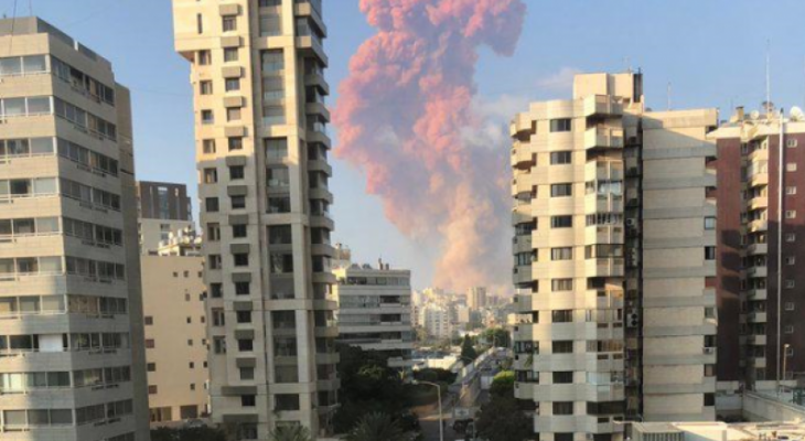 بالفيديو والصور: إصابات إثر انفجار كبير في العاصمة اللبنانية بيروت