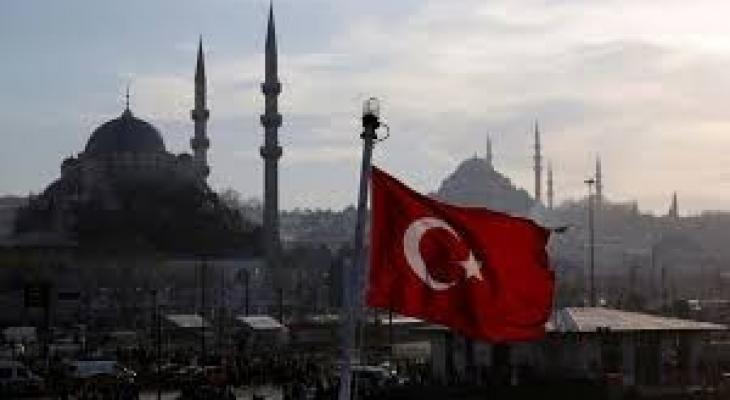 الاقتصاد "التركي" يواصلُ الانكماش و "فيروس كورونا" تزيد الوضع سوءًا