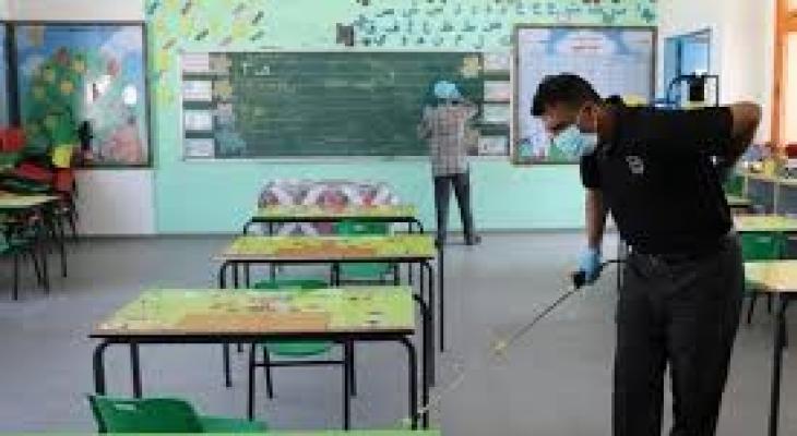 تعليم غزة تستكمل تجهيزات استئناف تدريس طلبة المرحلة الابتدائية