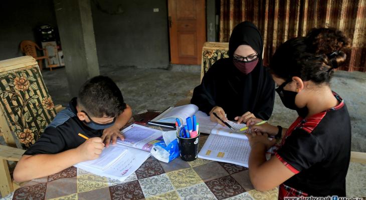 التعليم عن بعد في غزة