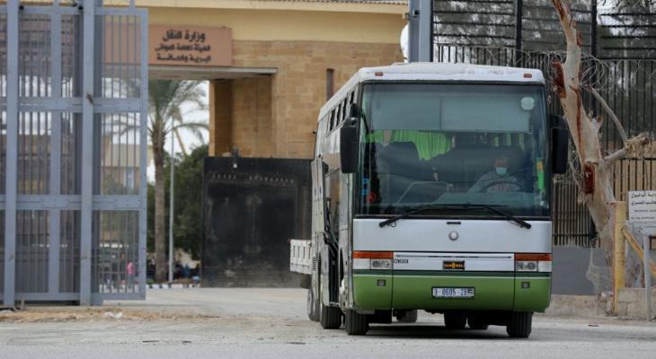 وصول عدد من المواطنين لقطاع غزة عبر معبر رفح