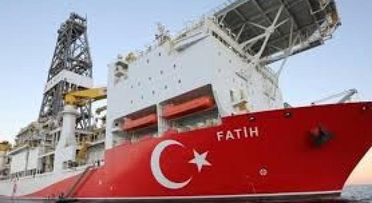 سفن تنقيب تركية في البحر الأسود