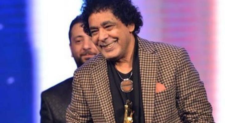 أول ظهور لمحمد منير بعد مروره بوعكة الصحية