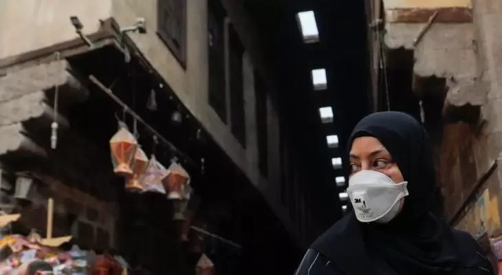 غلق المحلات التجارية.webp