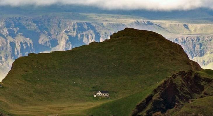 بيت يحصل على لقب "أكثر منزل وحيد فى العالم".
