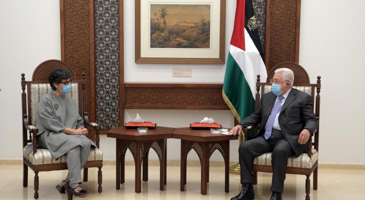 الرئيس عباس: مستعدون للعودة للمفاوضات على أساس الشرعية الدولية