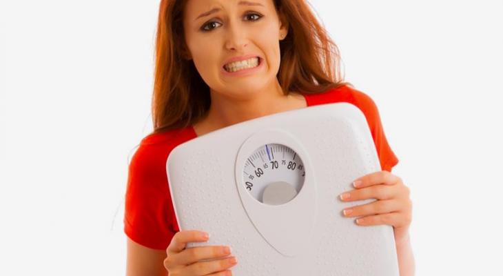 إليكِ"حواء" كيف تتخلصين من زيادة الوزن خلال فترة الدورة الشهرية؟