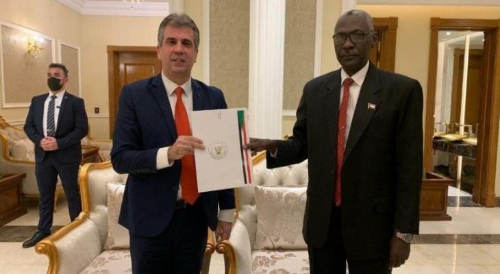 شاهد.. زيارة وزير المخابرات "الإسرائيلي" الأولى إلى السودان