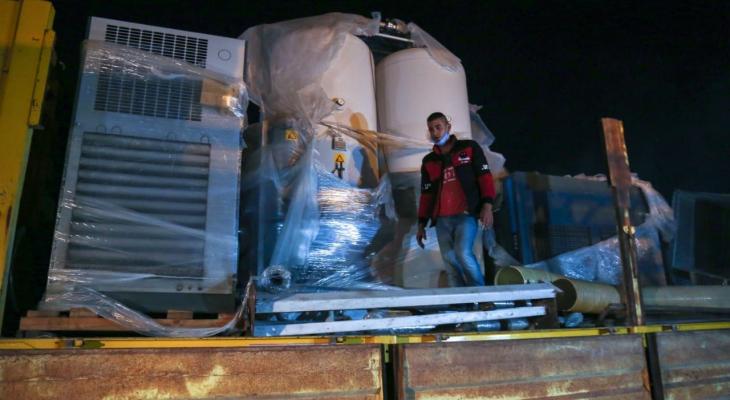 بالصور: تعرف على قافلة المساعدات الإماراتية التي وصلت قطاع غزة اليوم