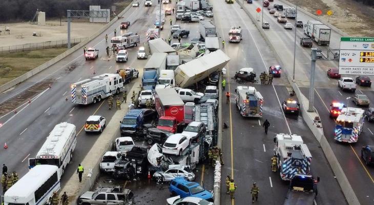 وفاة 5 أشخاص وإصابة آخرين بحادث سير في أمريكا
