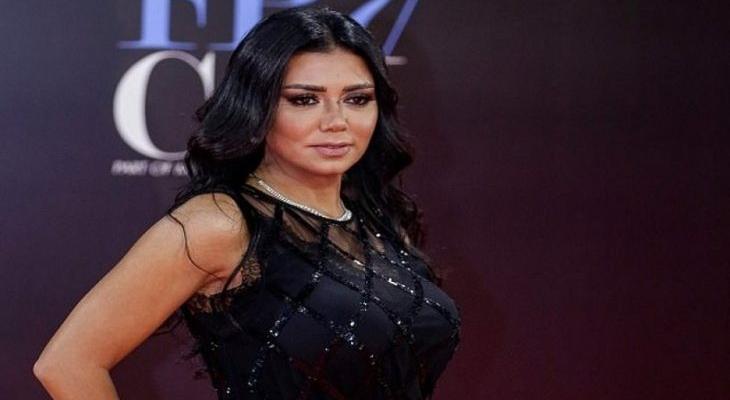 بالفيديو: "رانيا يوسف" ترد على انتقادات زيادة وزنها