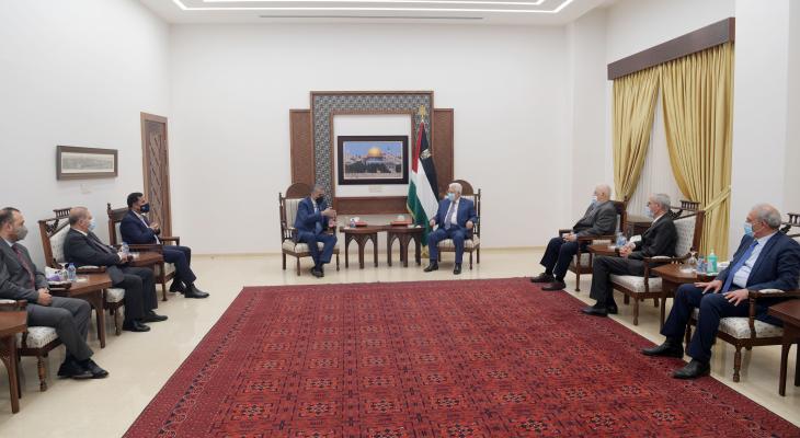 تفاصيل لقاء الرئيس عباس مع رئيس الهيئة المستقلة للانتخابات في المملكة الأردنية