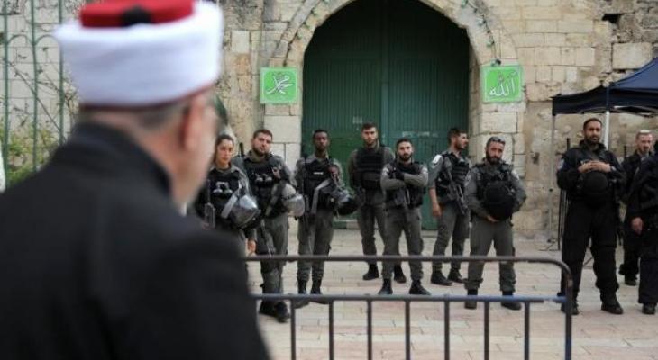 مفتي القدس يدعو لشد الرحال للمسجد الأقصى والرباط فيه KjqAt
