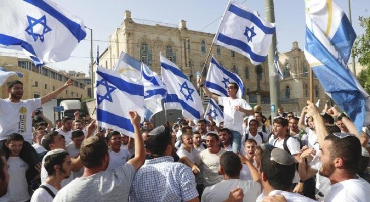 قناة عبرية: دقائق قليلة وتنطلق مسيرة الأعلام بالقدس تحت حماية مشددة