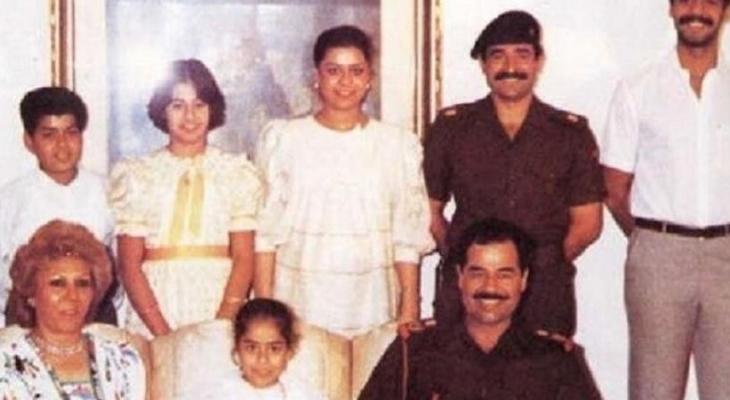 صدام حسين مع ابنته وزوجها