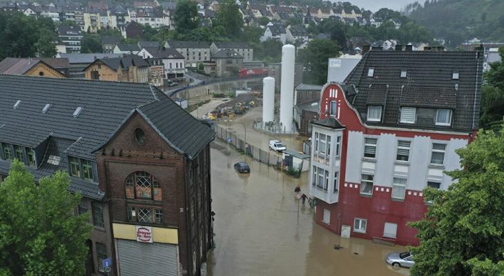 ارتفاع أعداد ضحايا الفيضانات في المانيا وبلجيكا
