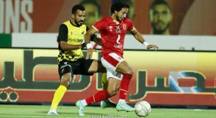 الأهلي يعبر مفاجآت دجلة ويتصدر الدوري المصري OtwlN