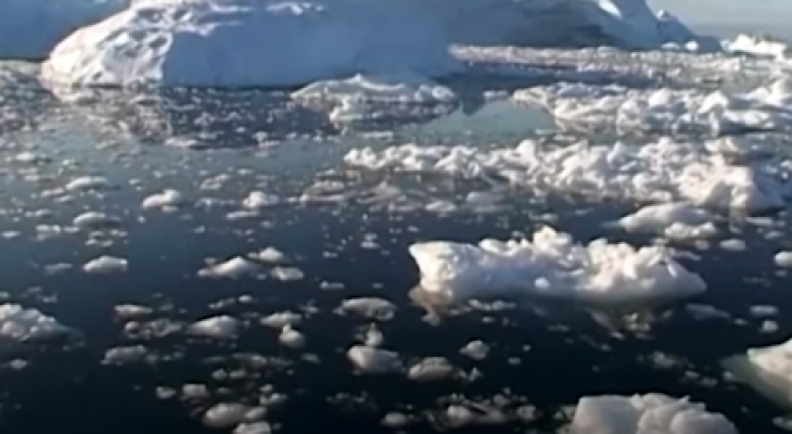 هطول أمطار على الغطاء الجليدي في غرينلاند لأول مرة في التاريخ