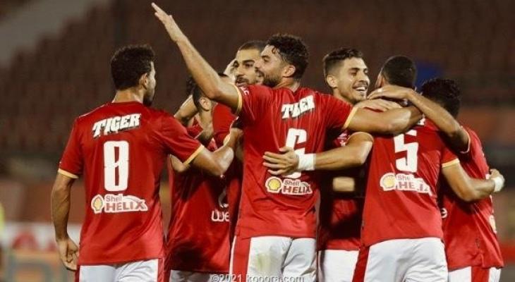 الأهلي يسترد صدارة الدوري بفوز ساحق على سيراميكا Ig1aM