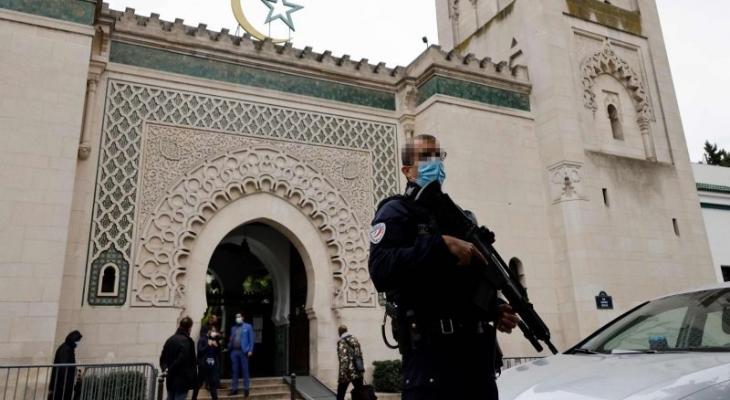اغلاق المساجد في فرنسا
