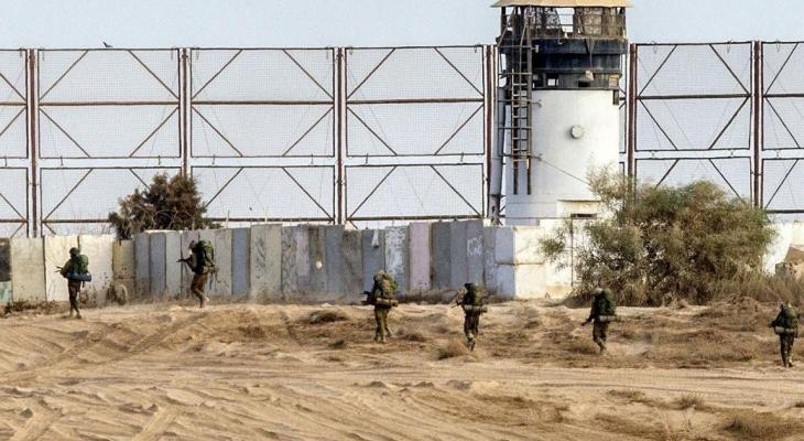 صحفي إسرائيلي: حماس تخطط لتفجير الجدار الحدودي بواسطة مركبات مفخخة