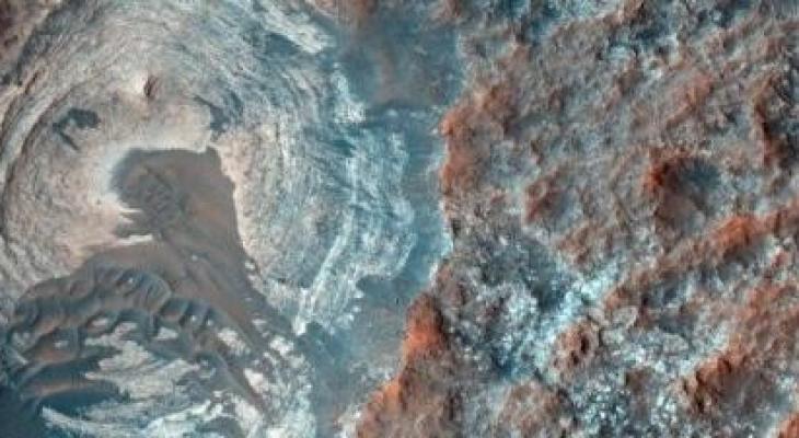 علماء يكتشفون كيف تكونت وديان الأنهار على المريخ