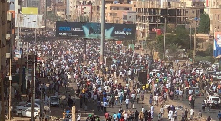 مظاهرات في السودان.