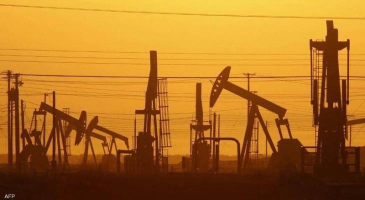 النفط: ينخفض وسط مخاوف من إغلاق جديد بسبب كورونا