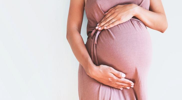 فيديو: اليكِ "حواء" خطوات لتجنب تشقق البطن خلال فترة الحمل