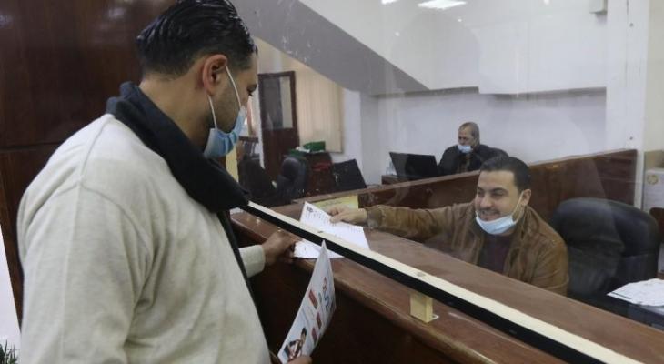 غزة: البلدية تبدأ تجديد رخص المهن والحرف لعام 2022 إلكترونيًا