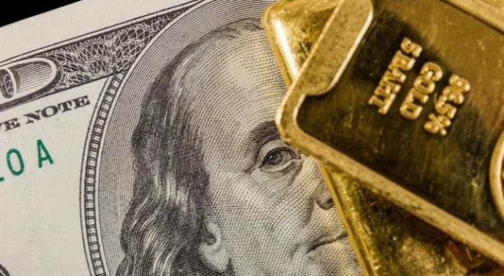 الذهب.. يرتفع بدعم من تراجع الدولار