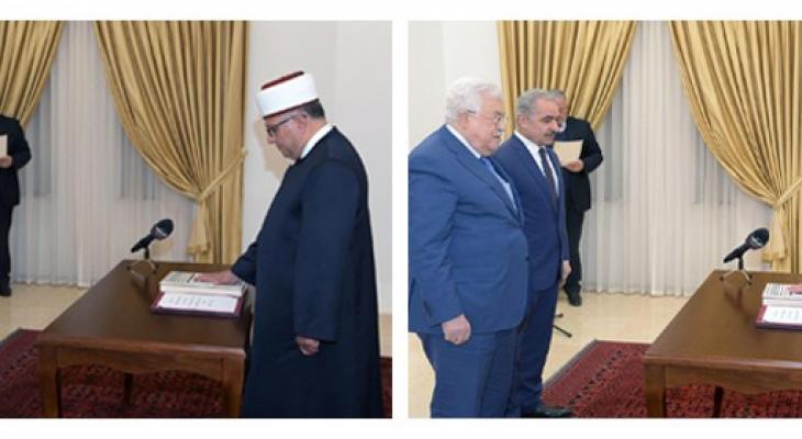 وزيران جديدان يؤديان اليمين القانوني أمام الرئيس عباس