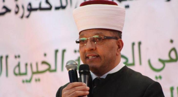 وزير الأوقاف والشؤون الدينية الشيخ حاتم البكري