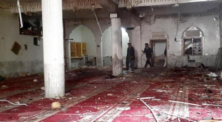 مقتل 30 شخصًا وإصابة العشرات جراء انفجار ضخم بمسجد في باكستان