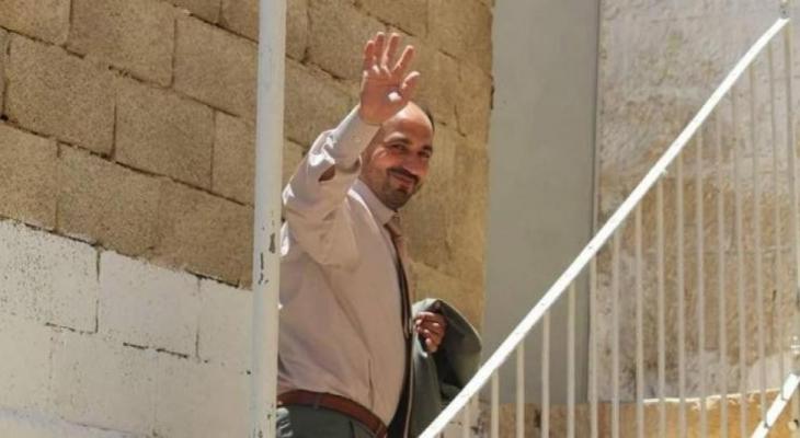 قائمة "الوفاء للخليل" تدين اعتقال الاحتلال أحد مرشحيها لانتخابات البلدية