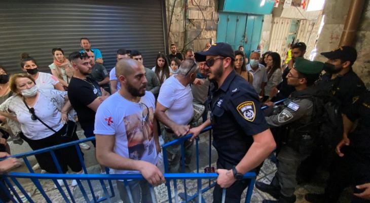 شرطة الاحتلال تحتجز رئيس وحدة الإعلام في وزارة شؤون القدس