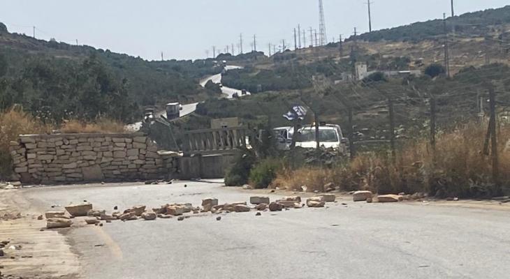 قوات الاحتلال تغلق مدخلي قرية مردة شمال سلفيت