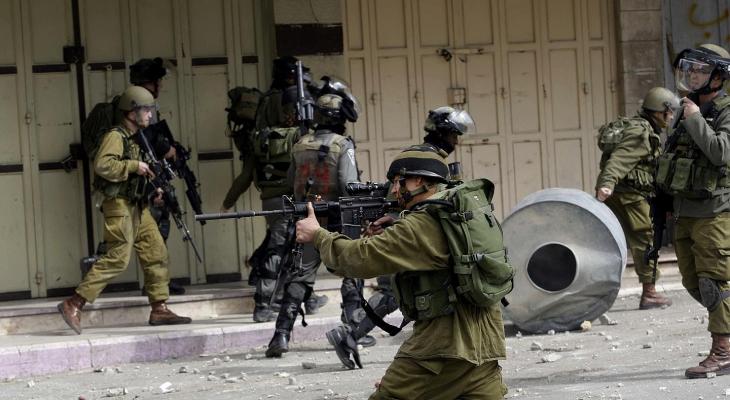 بالفيديو: اشتباكات مسلحة بين مقاومين فلسطينيين وقوات الاحتلال في جنين
