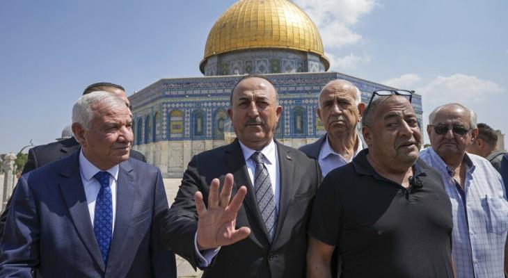 وزير خارجية تركيا يُجري زيارة للمسجد الأقصى المبارك