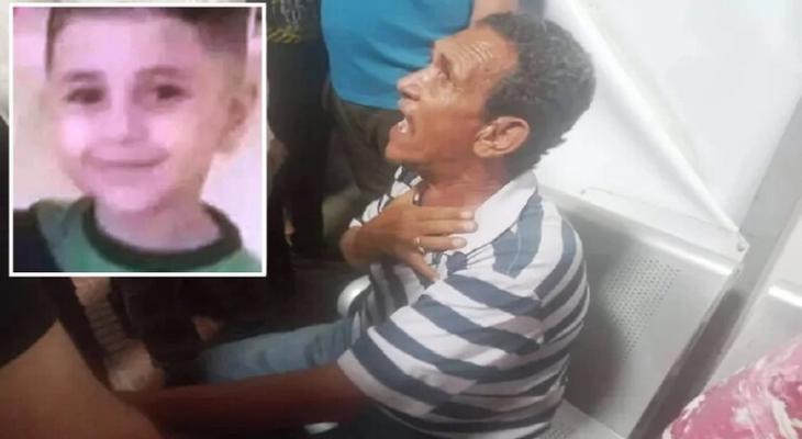جريمة بشعة تهز بورسعيد.. مصري يقتل طفله بوحشية بعد أن أرسله لشراء المخدرات!