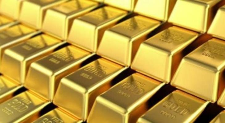 الذهب يتجه لتسجيل أفضل أسبوع في 5 أشهر بسبب تراجع الدولار